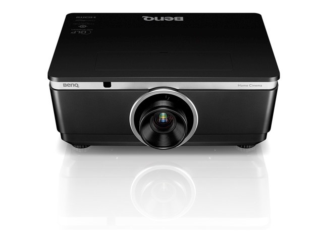 BenQ W8000 home theater projector met THX® HD-certificering